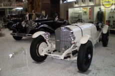 e908e002737c42e3-2.jpg